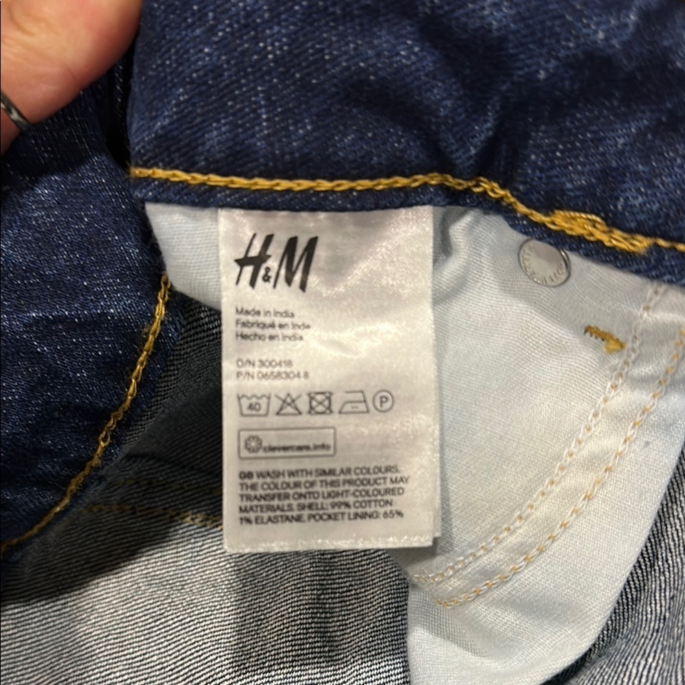 H&M Dark Blue A-Line Front Button Denim Skirt size 10 - Picture 3 of 8